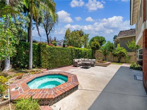 158 N Thistle  , Brea, CA