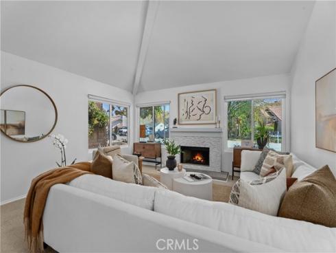 948 Malibu Canyon , Brea, CA