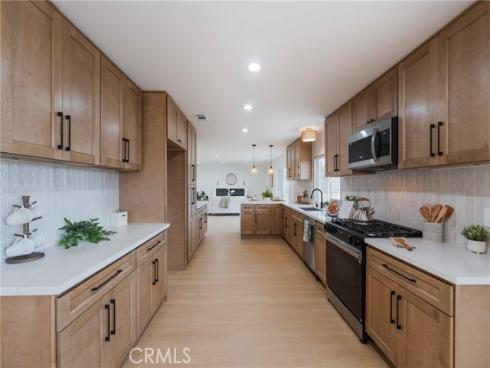 938  Oakcrest  , Brea, CA