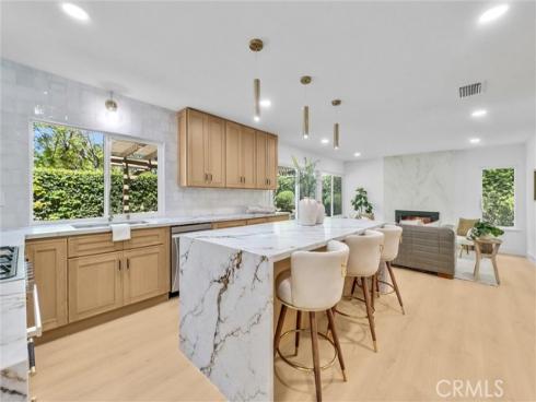 137 S Thistle , Brea, CA