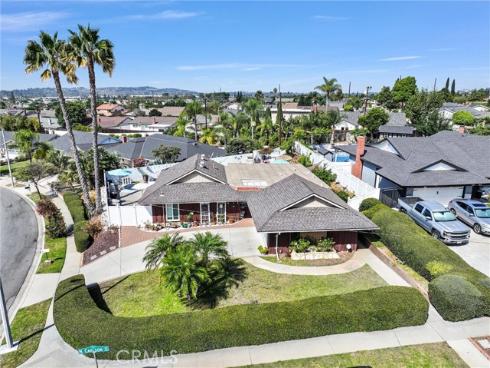 915 Carlson , Brea, CA