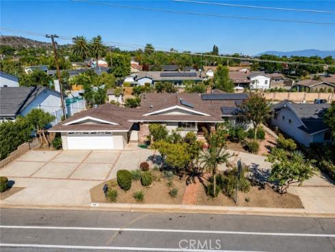 1118 N Puente Street, Brea, CA