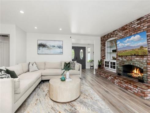 220 Copa De Oro Drive, Brea, CA