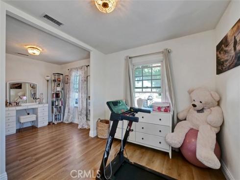 227 Oak Place, Brea, CA