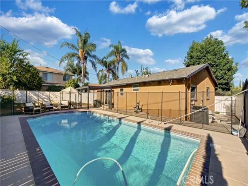 227 Oak Place, Brea, CA
