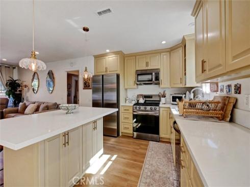 227 Oak Place, Brea, CA