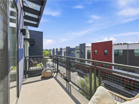 435 Village , Brea, CA