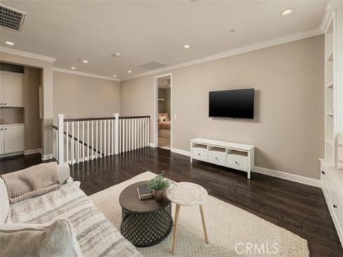 2709  Alamitos   Road, Brea, CA