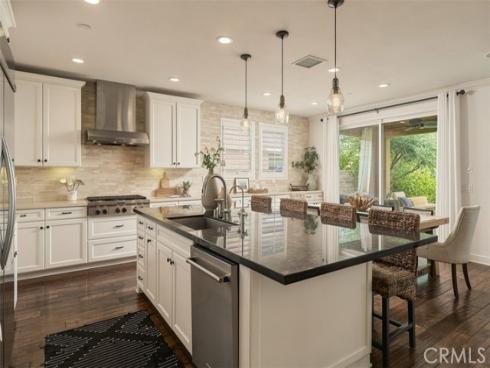 2709  Alamitos   Road, Brea, CA