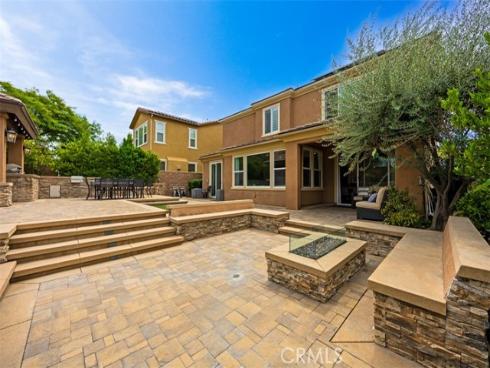 2709  Alamitos   Road, Brea, CA
