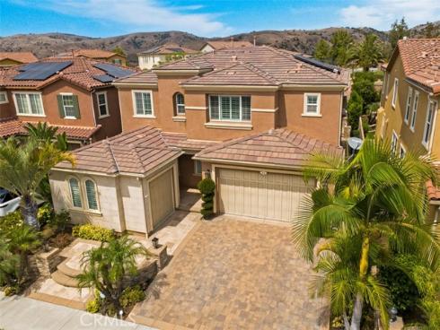 2709  Alamitos   Road, Brea, CA