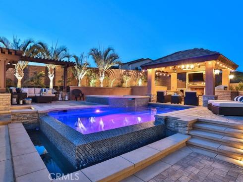2709  Alamitos   Road, Brea, CA