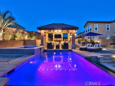 2709  Alamitos   Road, Brea, CA