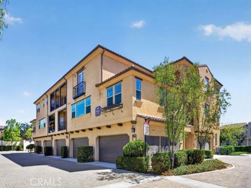 404 Maravilla Lane, Brea, CA
