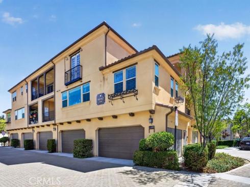 404 Maravilla Lane, Brea, CA