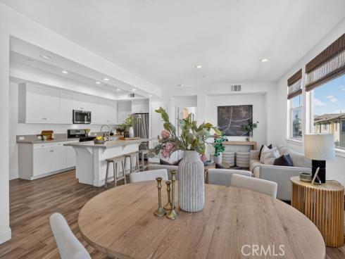 404 Maravilla Lane, Brea, CA