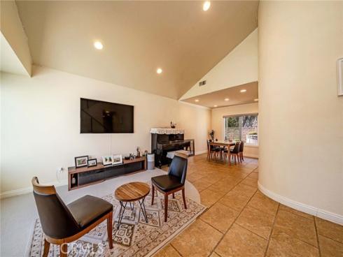 141 Meadowcreek , Brea, CA