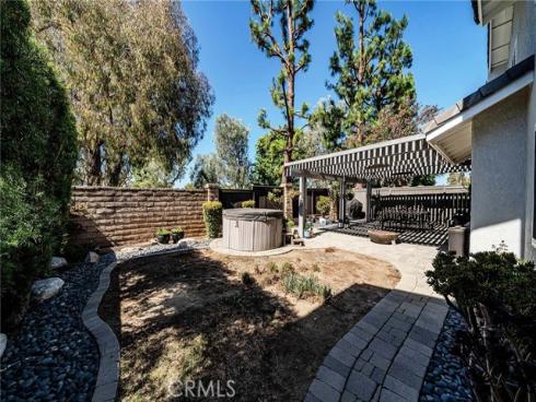141 Meadowcreek , Brea, CA