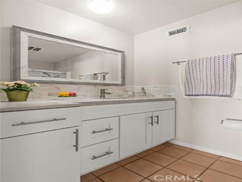 6279 Lincoln Avenue, Buena Park, CA