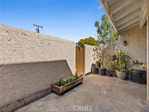 6279 Lincoln Avenue, Buena Park, CA