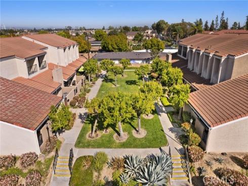 6279 Lincoln Avenue, Buena Park, CA