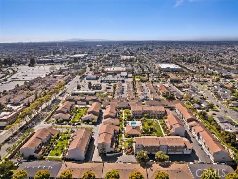 6279  Lincoln   Avenue, Buena Park, CA