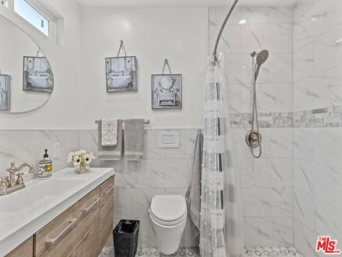 5871 Fullerton Avenue, Buena Park, CA