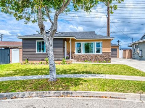 7754 La Casa Way , Buena Park, CA