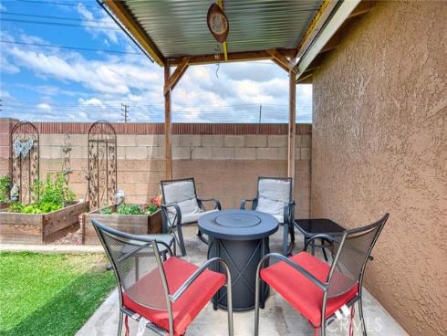 7754 La Casa Way , Buena Park, CA