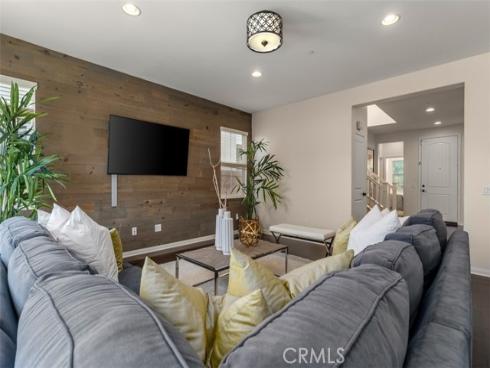 54 Revell Circle, Buena Park, CA
