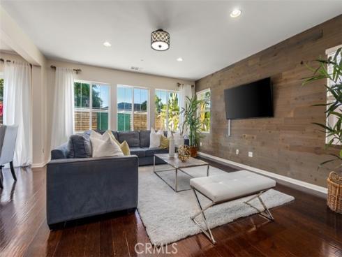 54 Revell Circle, Buena Park, CA