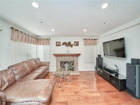 7400 Oxford Avenue, Buena Park, CA