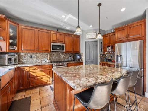 9 Woodlake Drive, Buena Park, CA