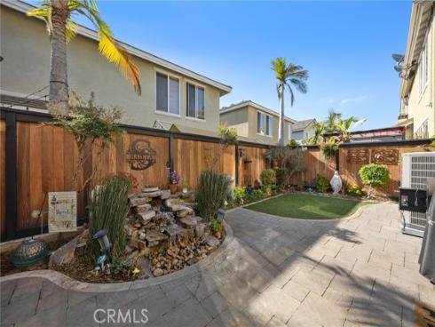 9 Woodlake Drive, Buena Park, CA