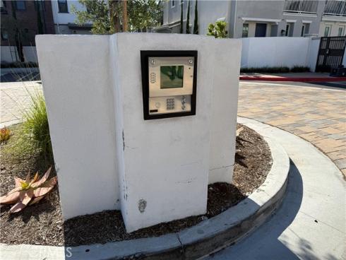 8933 Orangethorpe Avenue, Buena Park, CA