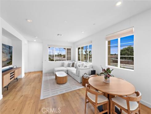 7001 Monarch Avenue, Buena Park, CA