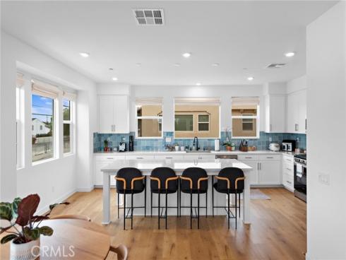 7001 Monarch Avenue, Buena Park, CA