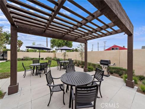 7001 Monarch Avenue, Buena Park, CA