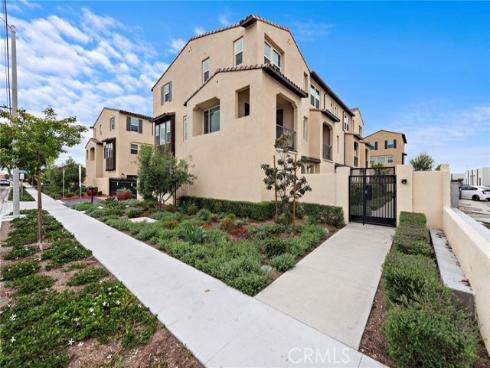 7001 Monarch Avenue, Buena Park, CA