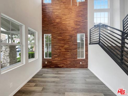 125 Lakeside Drive, Buena Park, CA