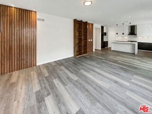 125 Lakeside Drive, Buena Park, CA