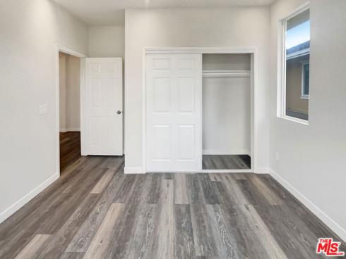 125 Lakeside Drive, Buena Park, CA