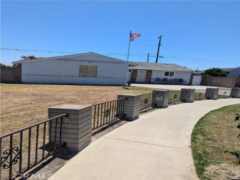 6490 Carolina Circle, Buena Park, CA