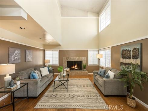 5642 Burlingame Avenue , Buena Park, CA