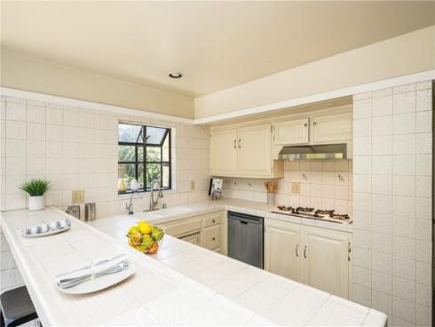 5642 Burlingame Avenue , Buena Park, CA