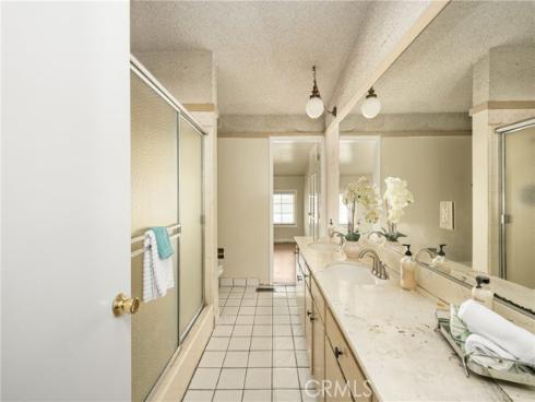 5642 Burlingame Avenue , Buena Park, CA