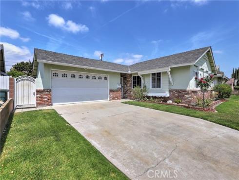 7451 Apache , Buena Park, CA