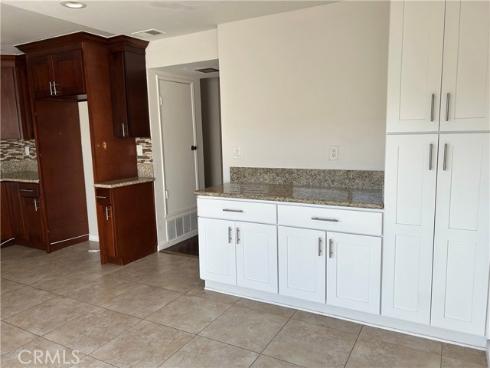 4724 Madrid , Buena Park, CA