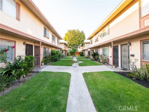 8804  Valley View  C  Street, Buena Park, CA