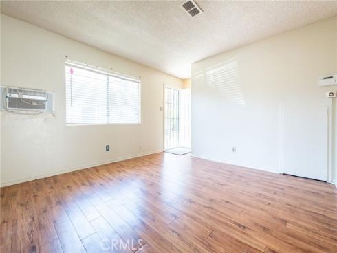 8804  Valley View  C  Street, Buena Park, CA